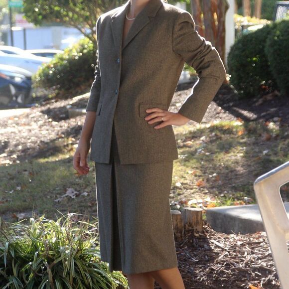 JONES NEW YORK 2PC Brown Wool‎ Blend Notch Collar Skirt Suit Size 6 - Picture 13 of 16